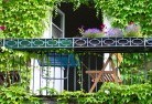 Eden Valleyrooftop-and-balcony-gardens-18.jpg; ?>